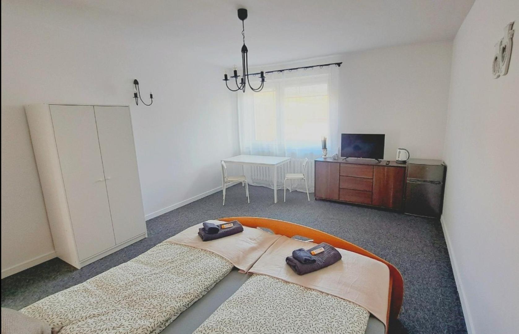 Tk Apartamenty I Pokoje กดิเนีย ภายนอก รูปภาพ